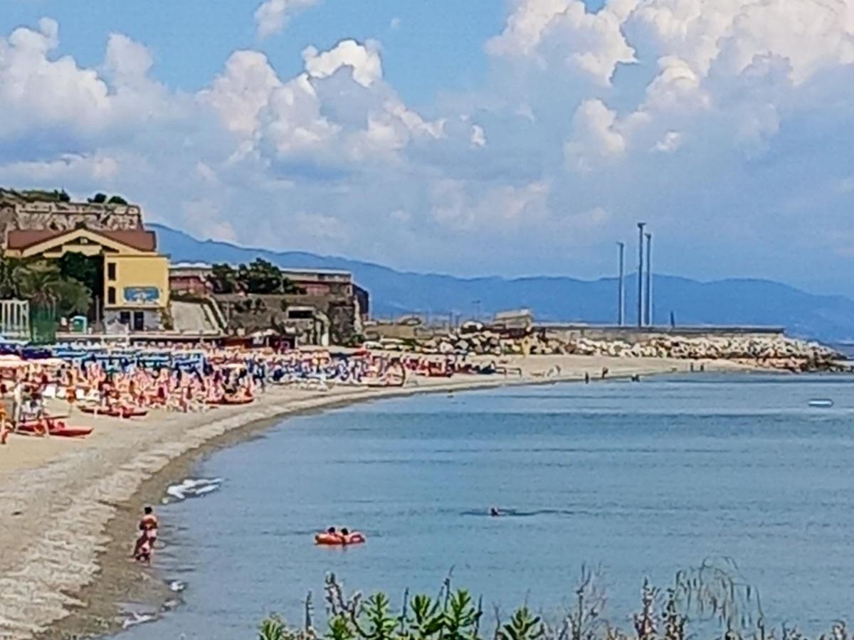 Sweet Sea View Appartement Savona Buitenkant foto