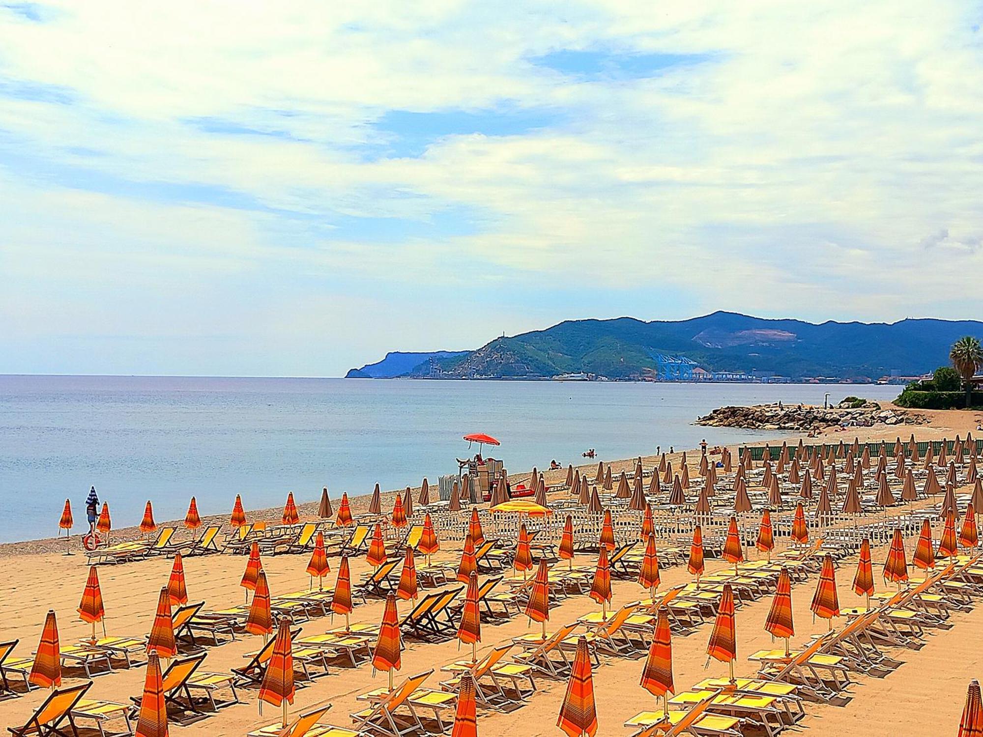 Sweet Sea View Appartement Savona Buitenkant foto