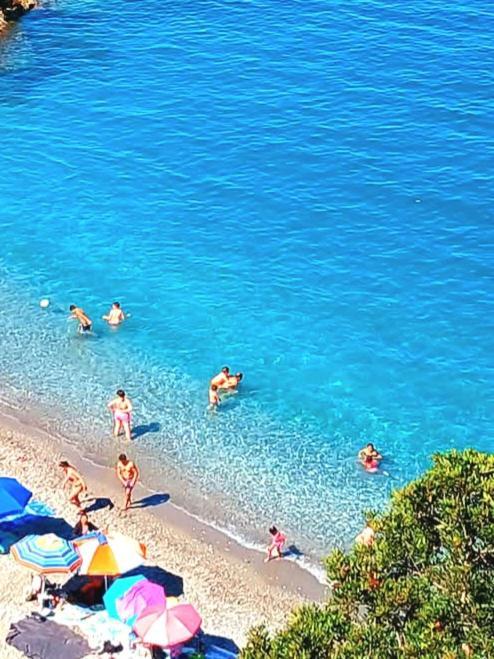 Sweet Sea View Appartement Savona Buitenkant foto